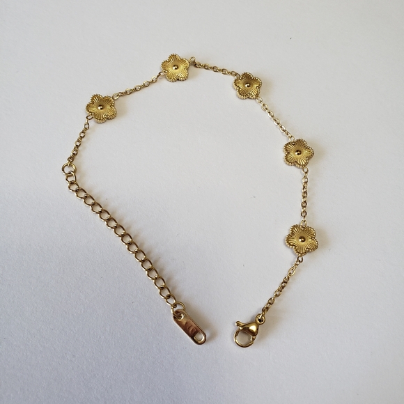 Stainless Steel Hot Gold Plated Clover Charm Bracelet Luxury - Picture 4 of 7